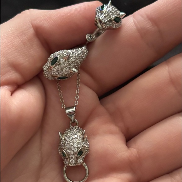 Silver Panther Head Necklace & Matching Earrings Set with Emerald Green Eyes - Picture 4 of 5